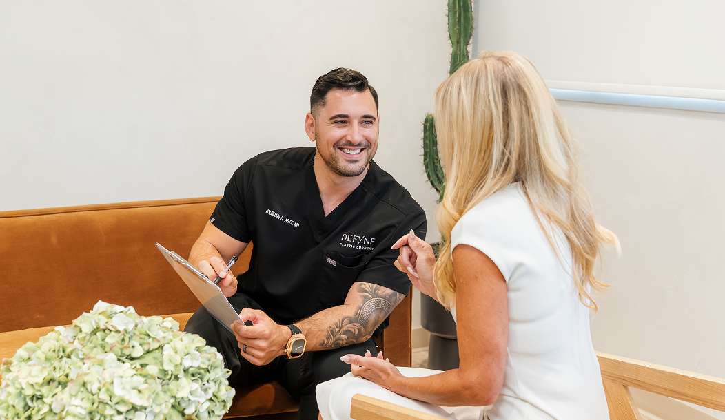 smiling-doctor-with-patient